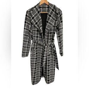 Shinestar Chic Black and White Plaid Coat with shoulderpads size small